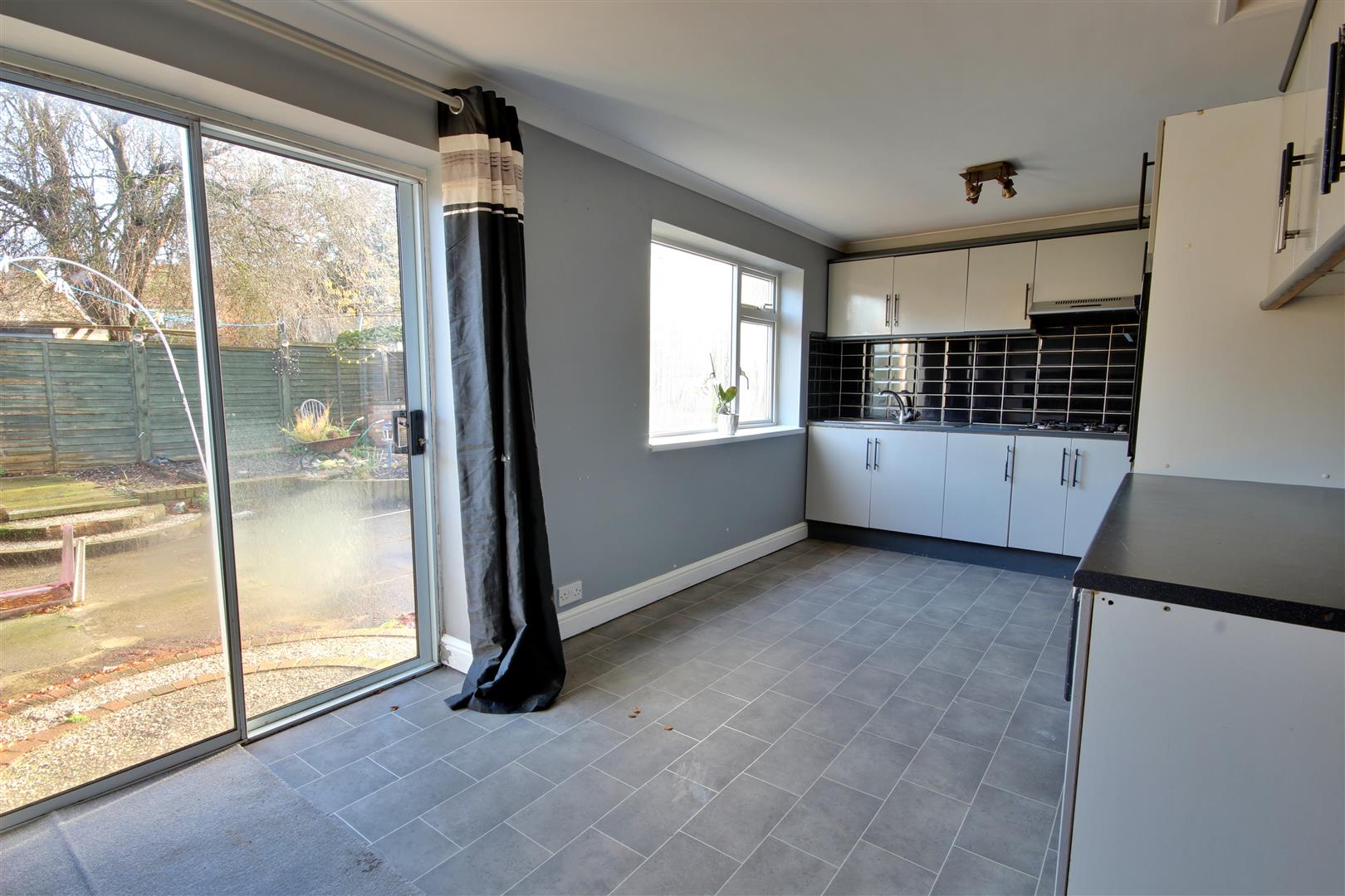 House Terraced Coltman Avenue, Beverley